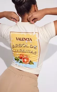 PrettyLittleThing Бежевый укороченный топ с графическим рисунком Petite Valencia