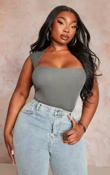 PrettyLittleThing Боди цвета хаки с вырезом в рубчик