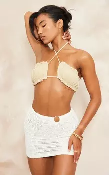 PrettyLittleThing Бюстгальтер без косточек с рюшами и чашечками Stone Cross спереди