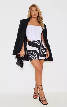 PrettyLittleThing Черная мини-юбка плиссе с принтом