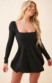 PrettyLittleThing Черное платье прямого кроя из эластичной ткани с длинными рукавами и пышной юбкой