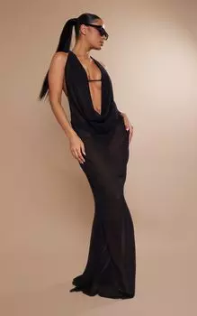 PrettyLittleThing Черное пляжное платье с глубоким вырезом спереди и открытой спиной