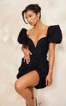 PrettyLittleThing Черное текстурированное облегающее платье с глубоким вырезом и драпировкой на косточках