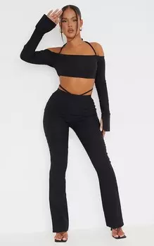 PrettyLittleThing Черные расклешенные брюки из эластичной ткани с вырезами