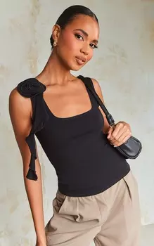 PrettyLittleThing Черный хлопковый жилет с цветочной аппликацией