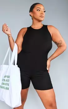 PrettyLittleThing Черный комбинезон в рубчик Plus с воротником-борцовкой