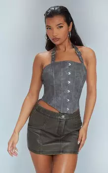 PrettyLittleThing Черный плетеный корсет из искусственной кожи с пряжкой и пряжкой через шею на косточке