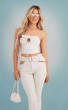 PrettyLittleThing Джинсовый топ-бандо цвета экрю с поясом