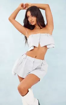 PrettyLittleThing Голубой укороченный джинсовый топ на пуговицах миниатюрного размера