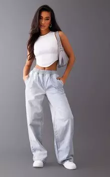 PrettyLittleThing Голубые эластичные широкие джинсы Petite