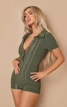 PrettyLittleThing Комбинезон с рубашкой и короткими рукавами цвета хаки в полоску