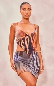 PrettyLittleThing Коричневое облегающее платье из сетки с вырезами и запахом с тигровым принтом