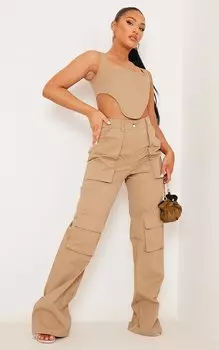 PrettyLittleThing Коричневые брюки карго с завышенной талией и карманами из твила