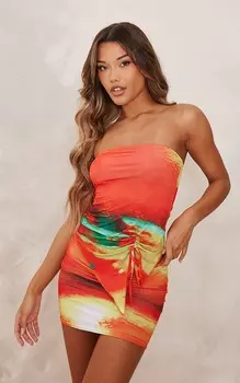 PrettyLittleThing Красное облегающее асимметричное бандо со сборками и абстрактным принтом