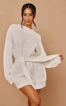 PrettyLittleThing Кремовое вязаное платье-джемпер с поясом Petite Soft Touch