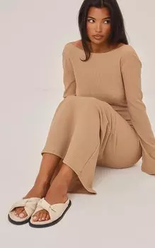 PrettyLittleThing Кремовые сандалии из натуральной кожи с круглым носком и мягкой стелькой с узлом