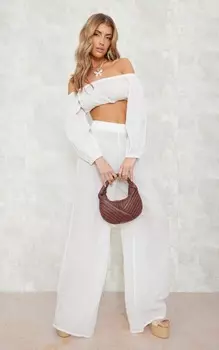 PrettyLittleThing Кремовые широкие брюки из сырной ткани с струящейся тканью