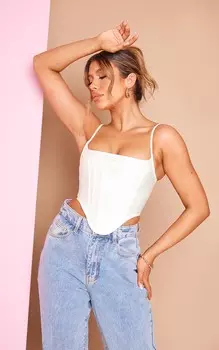 PrettyLittleThing Кремовый атласный корсет с глубоким краем и косточками