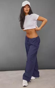 PrettyLittleThing Легкие грузовые сумки с парашютом темно-синего цвета