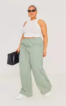 PrettyLittleThing Легкие парашютные грузы Plus Sage Green на шнурке