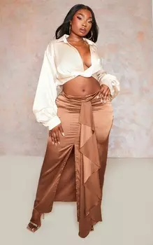 PrettyLittleThing Макси-юбка Plus с драпировкой спереди шоколадного цвета