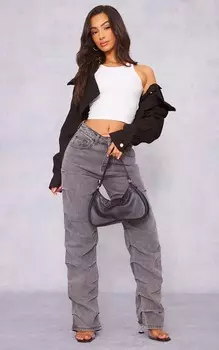 PrettyLittleThing Миниатюрные потертые серые прямые джинсы со складками