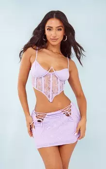 PrettyLittleThing Миниатюрный сиреневый кружевной корсетный топ с бретелями