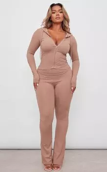 PrettyLittleThing Мягкие расклешенные брюки с откидной талией Shape Taupe