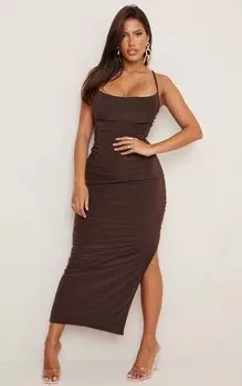 PrettyLittleThing Облегающее платье макси с воротником-хомутом шоколадно-коричневого цвета