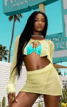 PrettyLittleThing Открытая трикотажная мини-юбка с блестками лайма