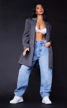 PrettyLittleThing Petite L28 Светлые джинсы-бойфренды