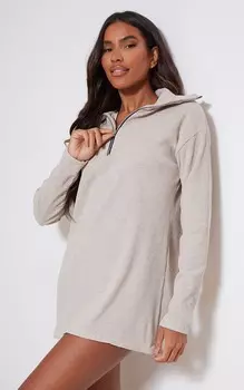 PrettyLittleThing Платье-джемпер свободного кроя с высоким воротником и молнией до половины цвета Sand Rib