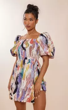 PrettyLittleThing Платье прямого кроя с разноцветным абстрактным принтом и пышными рукавами