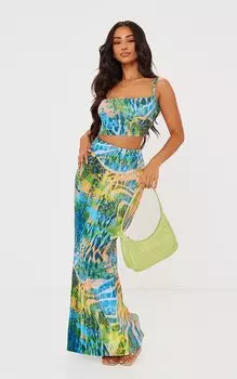 PrettyLittleThing Плиссированная длинная юбка Petite с абстрактным животным принтом