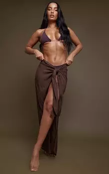 PrettyLittleThing Пляжный саронг темно-коричневого цвета с эффектом льна