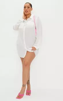 PrettyLittleThing Плюс белое однотонное платье-рубашка