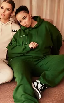 PrettyLittleThing Plus Джоггеры Forest Green Sand Est 2012