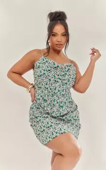 PrettyLittleThing Плюс Зеленый корсетный топ на косточке с цветочным принтом