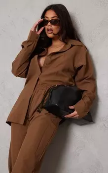 PrettyLittleThing Рубашка оверсайз на пуговицах из ткани шоколадного цвета