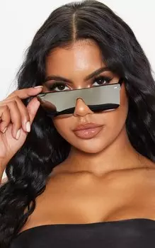 PrettyLittleThing Серебряные солнцезащитные очки в крупной полимерной оправе с затемненными линзами
