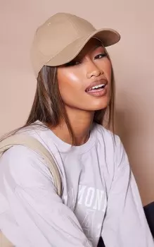 PrettyLittleThing Серо-коричневая плетеная бейсболка