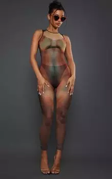 PrettyLittleThing Сетчатый комбинезон с разноцветным принтом и воротником-гонщиком