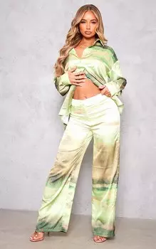 PrettyLittleThing Широкие атласные брюки оверсайз цвета салатового цвета тай-дай