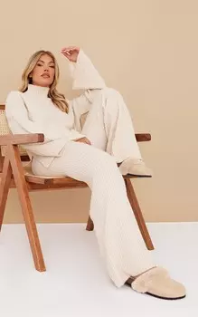 PrettyLittleThing Широкие брюки овсяной вязки Luxe в рубчик