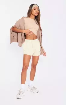 PrettyLittleThing Шорты для бега с принтом Sage