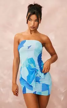 PrettyLittleThing Синее облегающее бандо асимметричного кроя со сборками и принтом