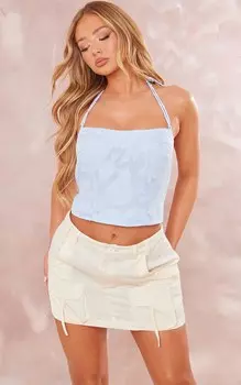 PrettyLittleThing Синий укороченный топ с фактурной цветочной вышивкой и воротником-бретелькой