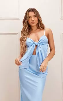 PrettyLittleThing Синяя атласная длинная майка с завязками спереди