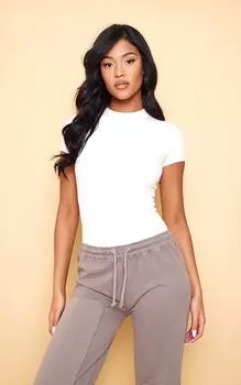 PrettyLittleThing Tall Кремовая футболка с короткими рукавами Contour Sculpt