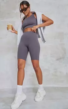 PrettyLittleThing Темно-серые велошорты в рубчик со структурированной структурой